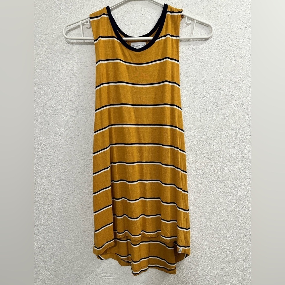 Women’s element extra long tank top size small